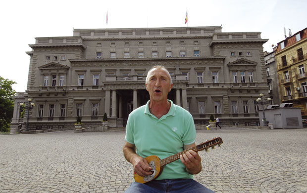 Тамо далеко од Калемегдана